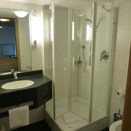 Hotel Hotel-gasthof-hirsch Dellmensingen